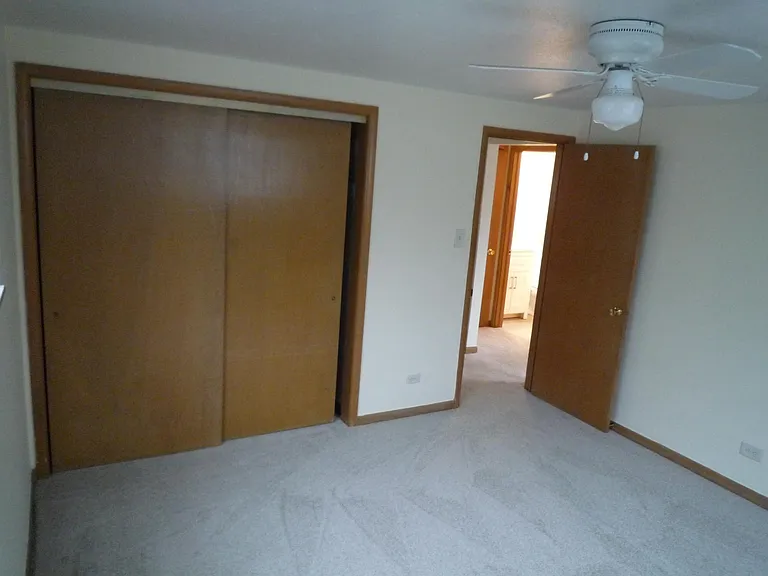 1142 N Fillmore St — Photo 11