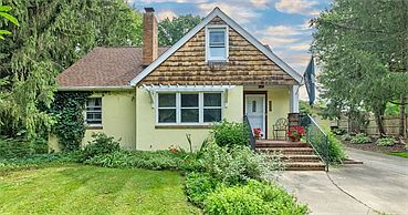 1st image of 2242 Kenmore Dr #2242KEN
