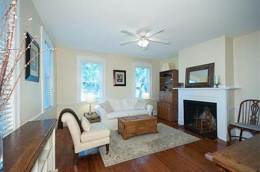 2nd image of 275 Merrimac St #2