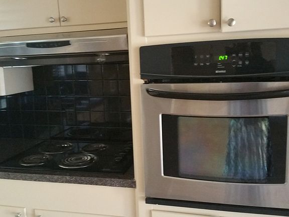 2nd image of 3708 Belmont Ave