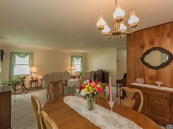 4th image of 18 Beaverdale Ln