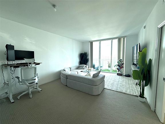 2nd image of 951 Brickell Ave APT 3703
