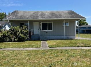 1004 8th Ave, Longview, WA 98632