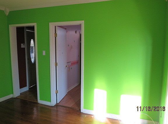 4th image of 1839 S 47th Ct