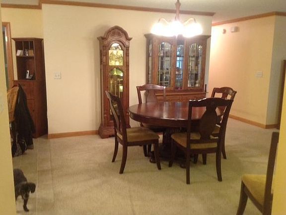 4th image of 2515 Pembrooke Dr