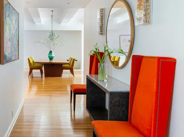 252 7th Avenue 8A image 2 of 12