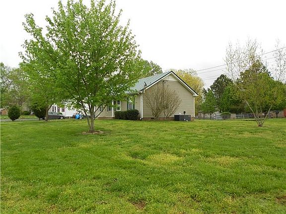 2nd image of 766 Spees Dr
