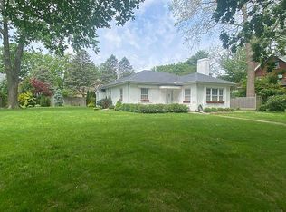 511 S Highland Ave, Champaign, IL 61821