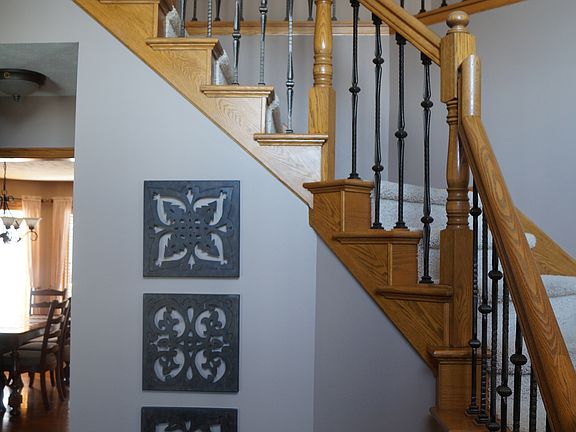 4th image of 7500 Cross Creek Ct
