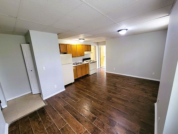 2nd image of 1646 Pulte St Unit 4