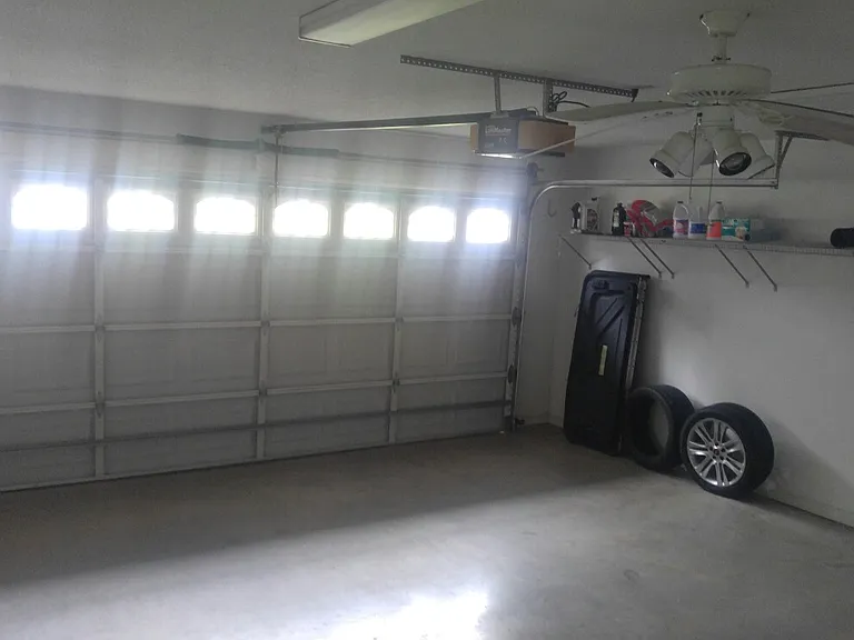 4924 Pond Ct — Photo 15