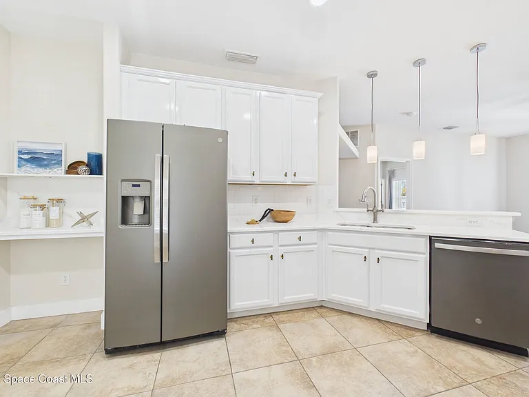 6106 Indigo Crossing Dr — Photo 18