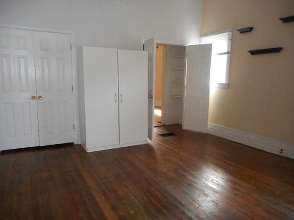 3rd image of 718 E 12th Ave APT 1