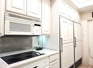 6335 W Northwest Hwy APT 711, Dallas, TX 75225