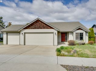 63275 Lavacrest St NW, Bend, OR 97703