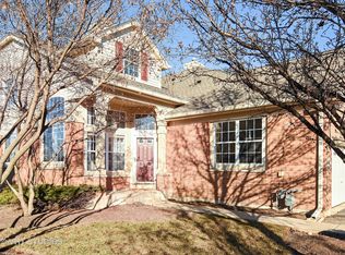 1016 Orchard Pond Ct, Lake Zurich, IL 60047