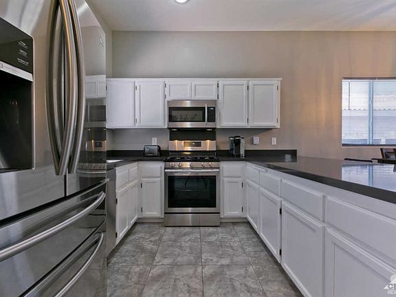 3rd image of 51665 Avenida Carranza