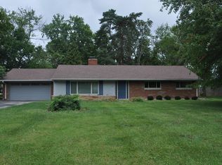 191 Banbury Rd, Centerville, OH 45459