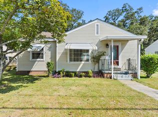 1772 Pass Rd, Biloxi, MS 39531