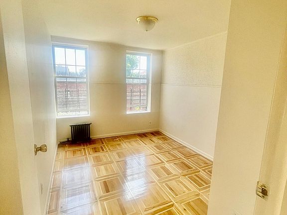 4th image of 2918 Avenue P #2