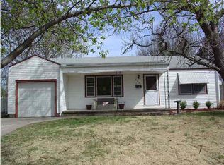 646 S Brookside St, Wichita, KS 67218