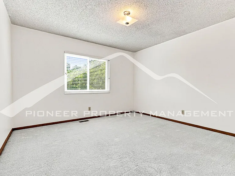 2557 S Coors St — Photo 17