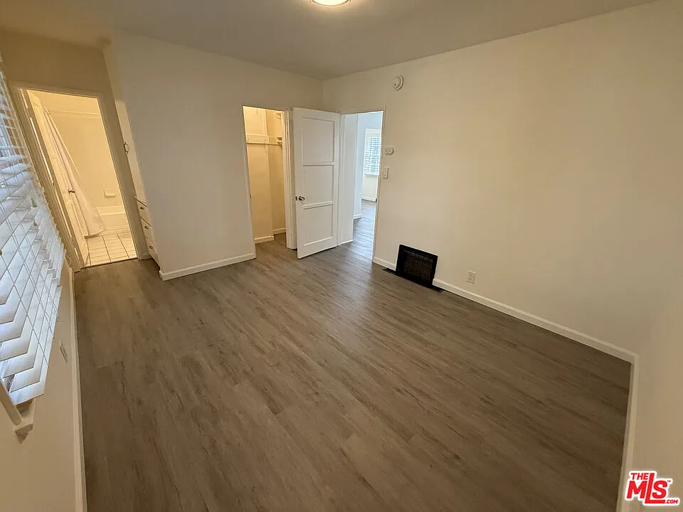 1 bed, 1.0 bath, 700 sqft, $2,295 — Photo 2