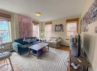 159 Endicott St #4A, Boston, MA 02113