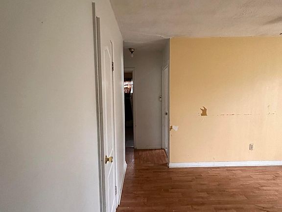 4th image of 5112 Monticello Ave