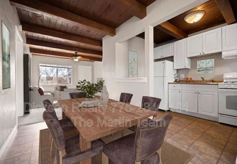 695 Denslowe Dr #B — Photo 5