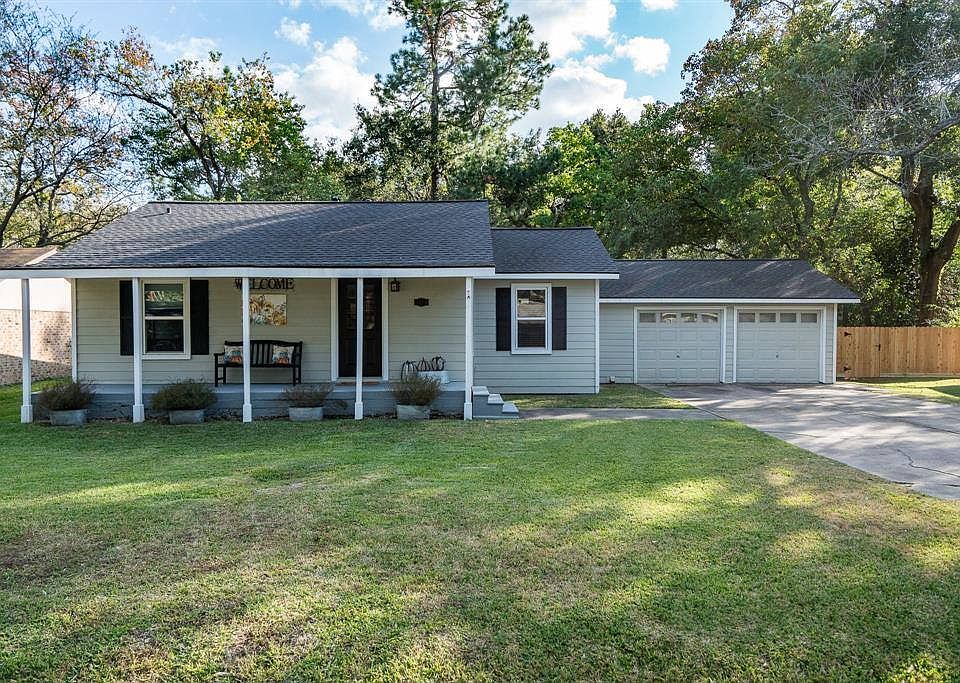 1st image of 5619 Dahlia Ln