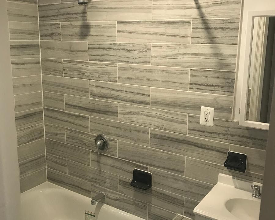 2nd image of 2039 Cruger Ave APT 3L