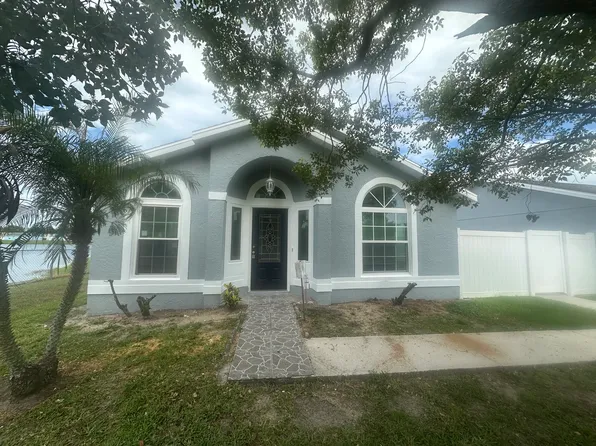 2327 Harbor Town Dr, Kissimmee, FL 34744