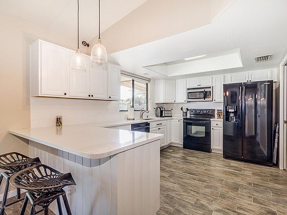 5th image of 25759 S Mandarin Dr