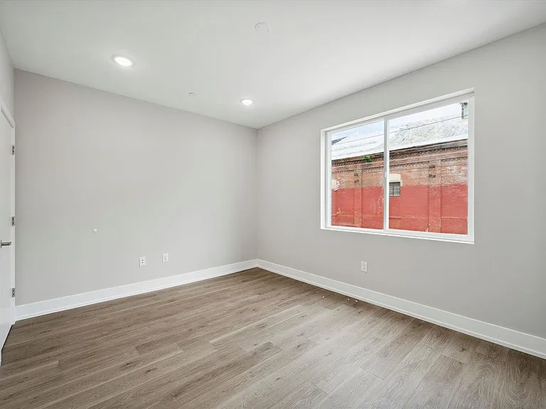 2225 N 8th St #1 — Photo 12