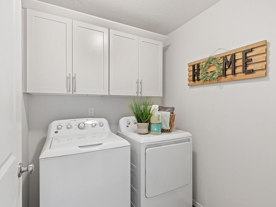 3278 NW 11th St Redmond OR Zillow