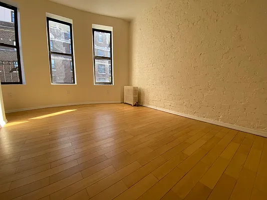 Rented by Corcoran | media 12