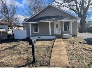 322 Eclipse St, Florence, AL 35630