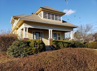 64 Ellerton St, Chicopee, MA 01020