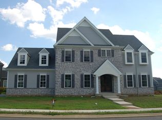 709 Integrity Dr, Lititz, PA 17543