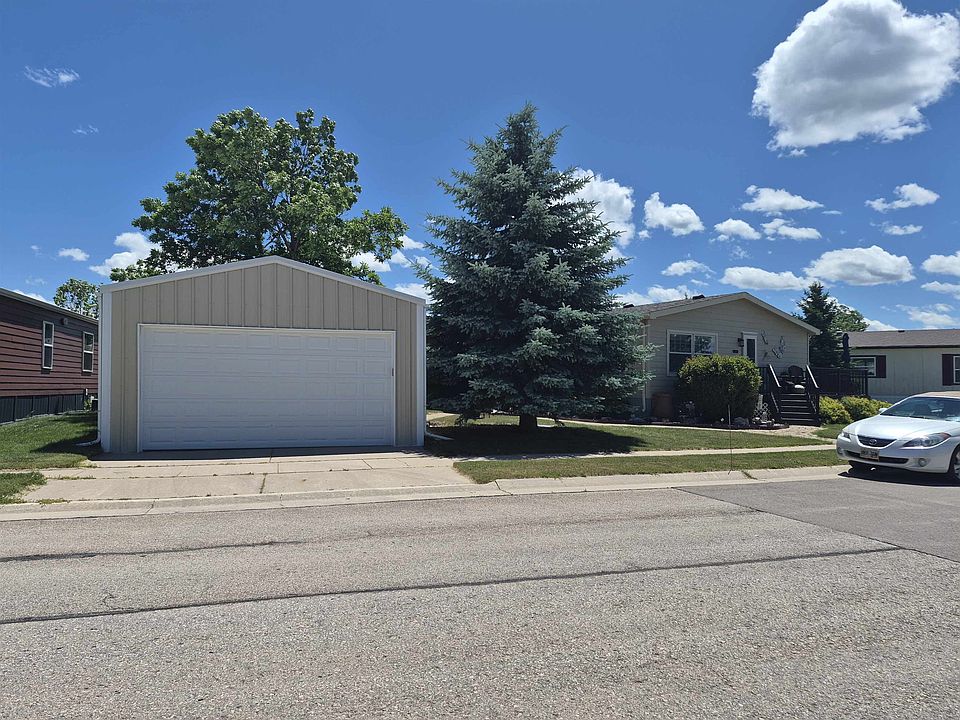 1st image of 1209 Terry Peak Ln