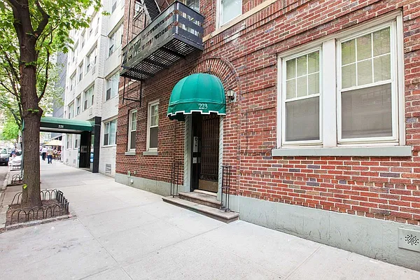 Rented by Keller Williams NYC | media 6