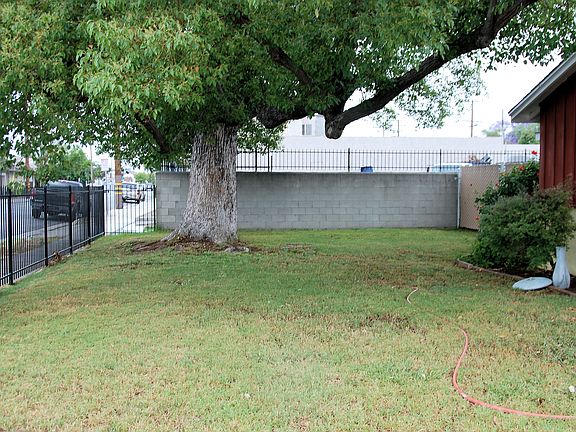 5th image of 5957 Clara St