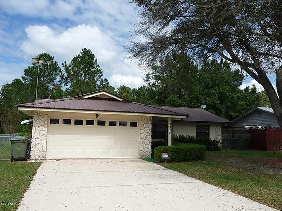 2nd image of 7016 Foxwood Ln