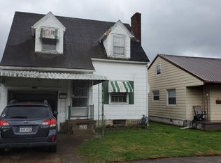 1023 Jackson Ave, Huntington, WV 25704