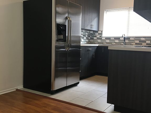 2nd image of 1026 N Curson Ave APT 2