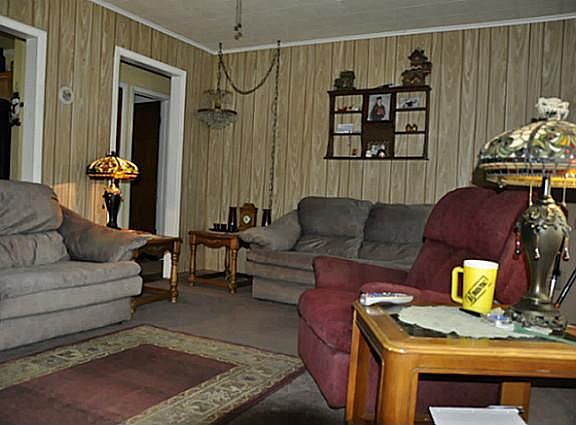 5th image of 350 NW Lorna St