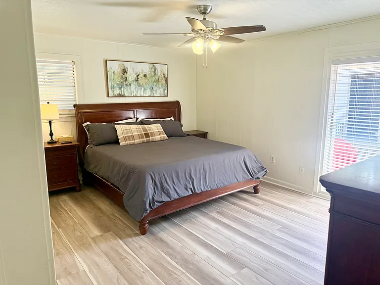 102 Oak Dr — Photo 6