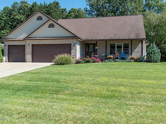 2nd image of 154 Dreamfield Dr