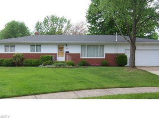 1738 Washington Cir, Stow, OH 44224